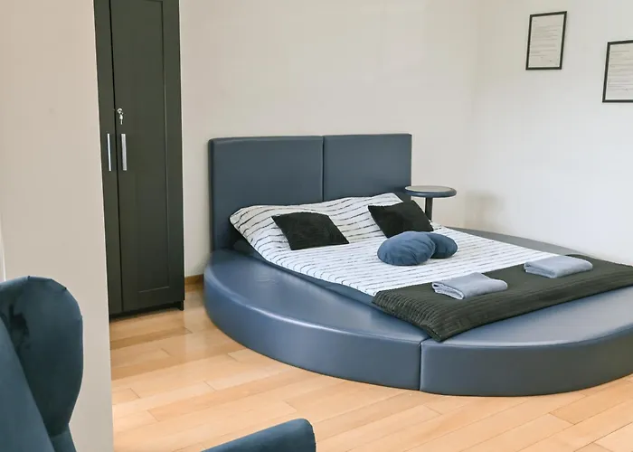 Hedonist-Kapije Lounge & Stay