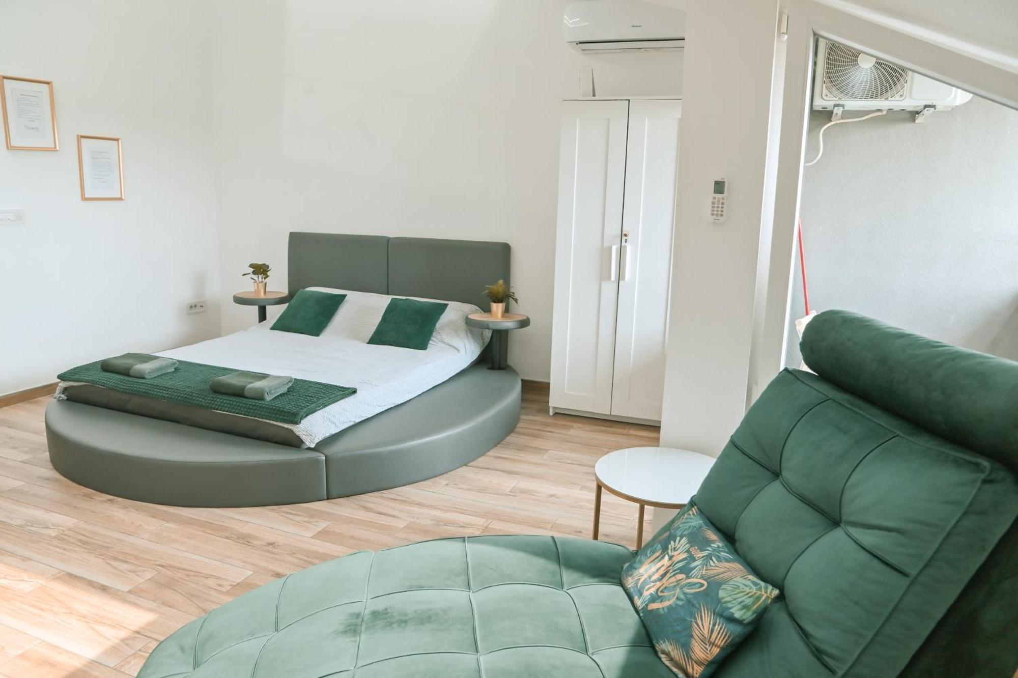 Hedonist-kapije Lounge & Apartment Belgrade
